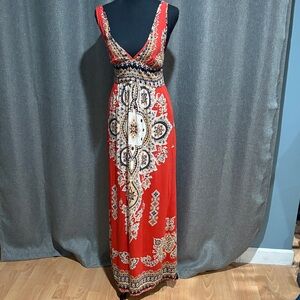 Metropark Red Printed V‑Neck Empire Waist Maxi Dress